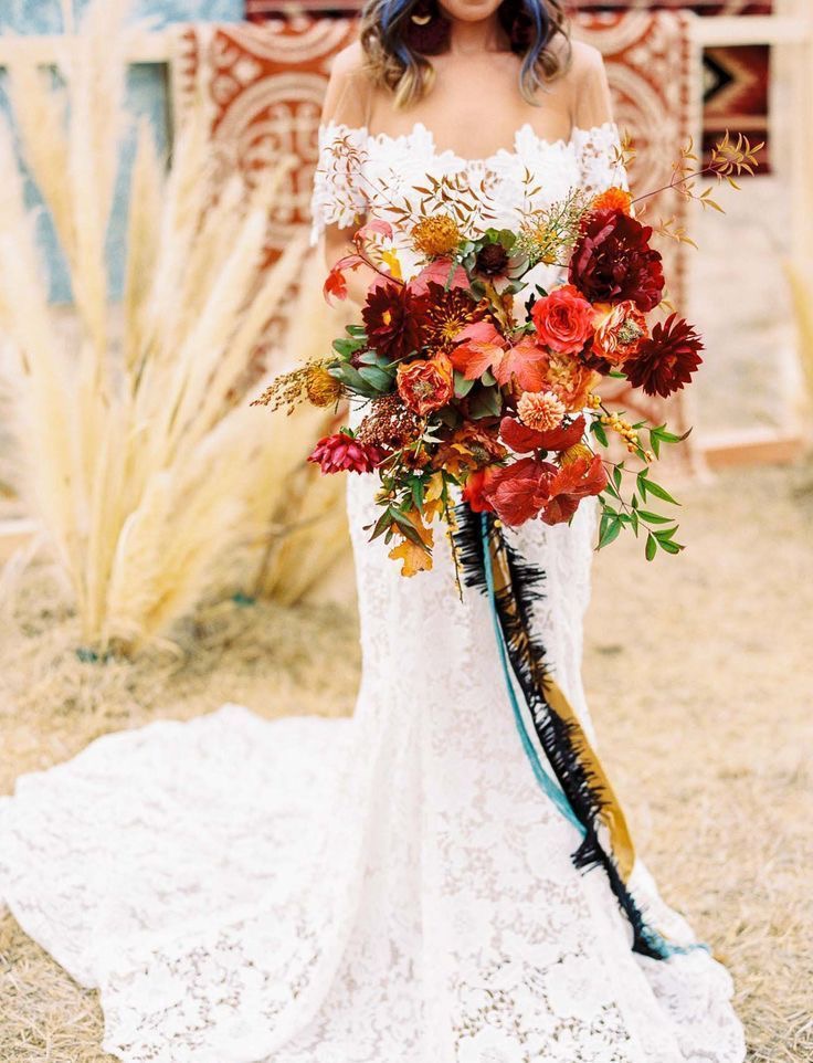 warm floral wedding bouquet