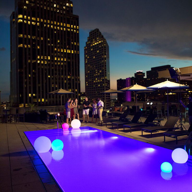 nopsi pool bar above the grid