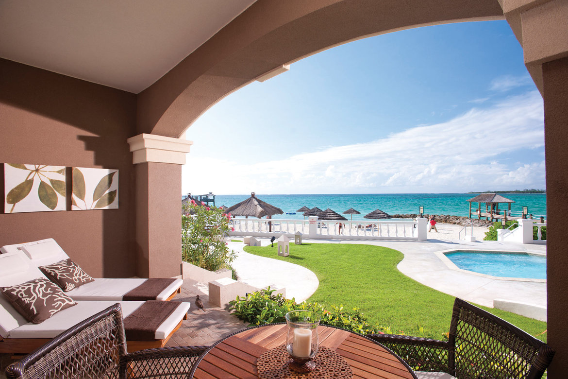 sandals royal bahamian