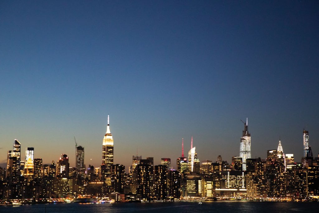 new york city skyline from brooklyn