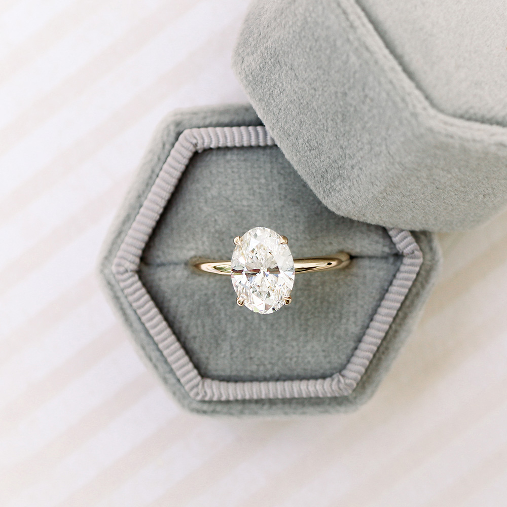 yellow gold engagement ring