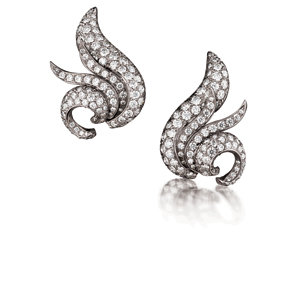 verdura wing earclips