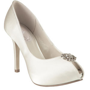 love by enzoani shoe