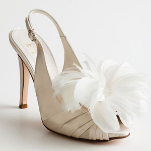 love by enzoani shoe