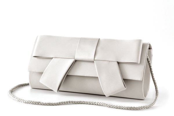 jessics mcclintock sateen extended bow clutch