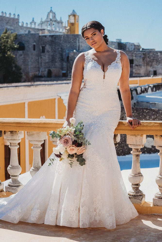 Best Wedding Dresses For The Curvy Bride