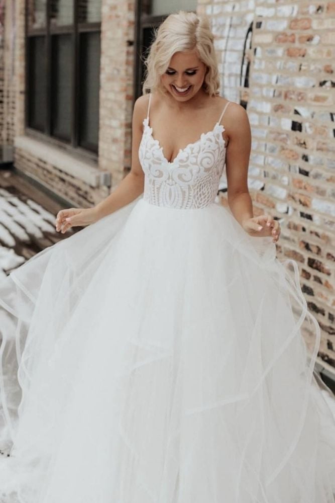 I'm midsize and went wedding dress shopping - it was a total