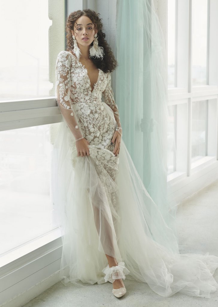galina signature lace wedding gown