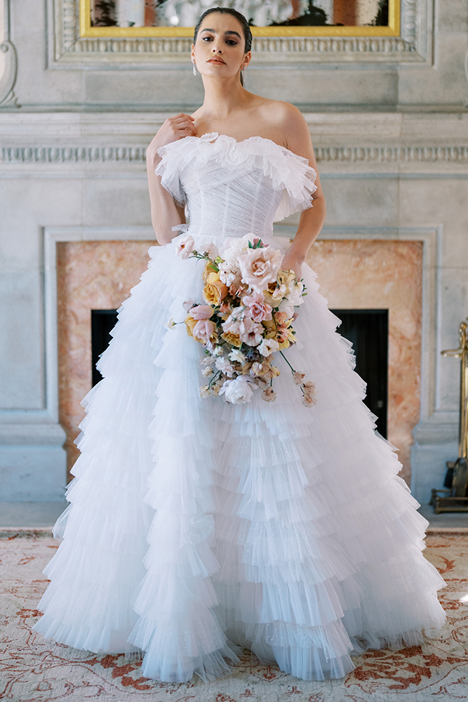 anne barge wedding gown