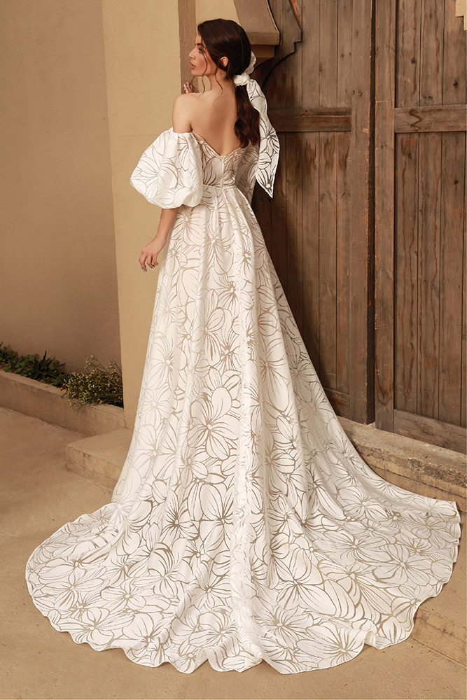 chic nostalgia wedding gown