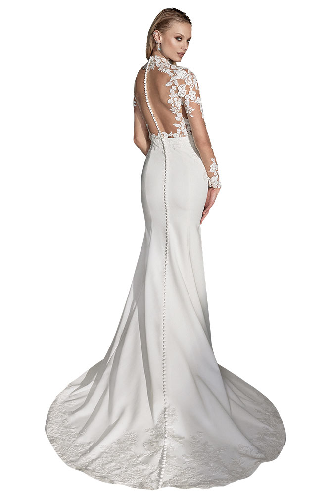 justin alexander signature wedding gown
