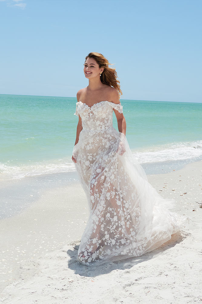 destination wedding on beach