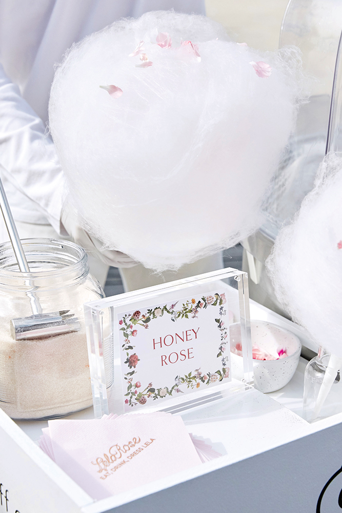 Cotton candy at wedding