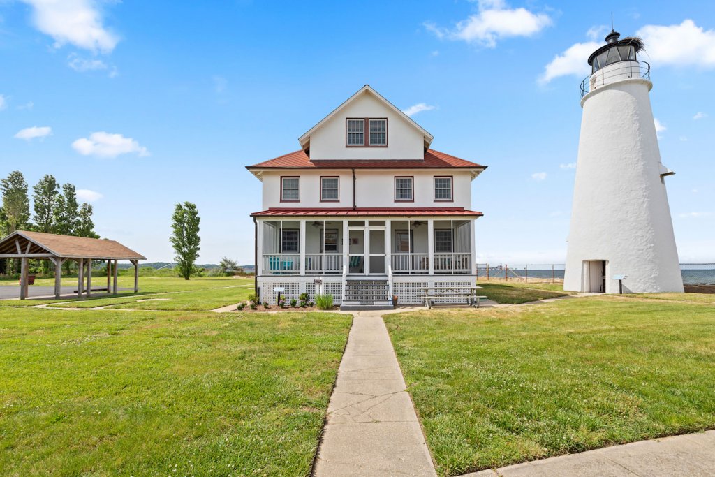 cove point lighthouse keepers inn airbnb maryland