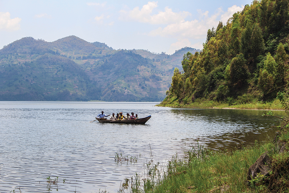 boat on the nile river