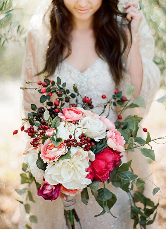 berry wedding bouquet