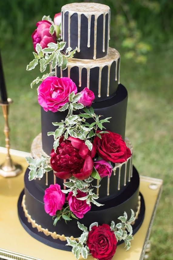 black cake with bold florals