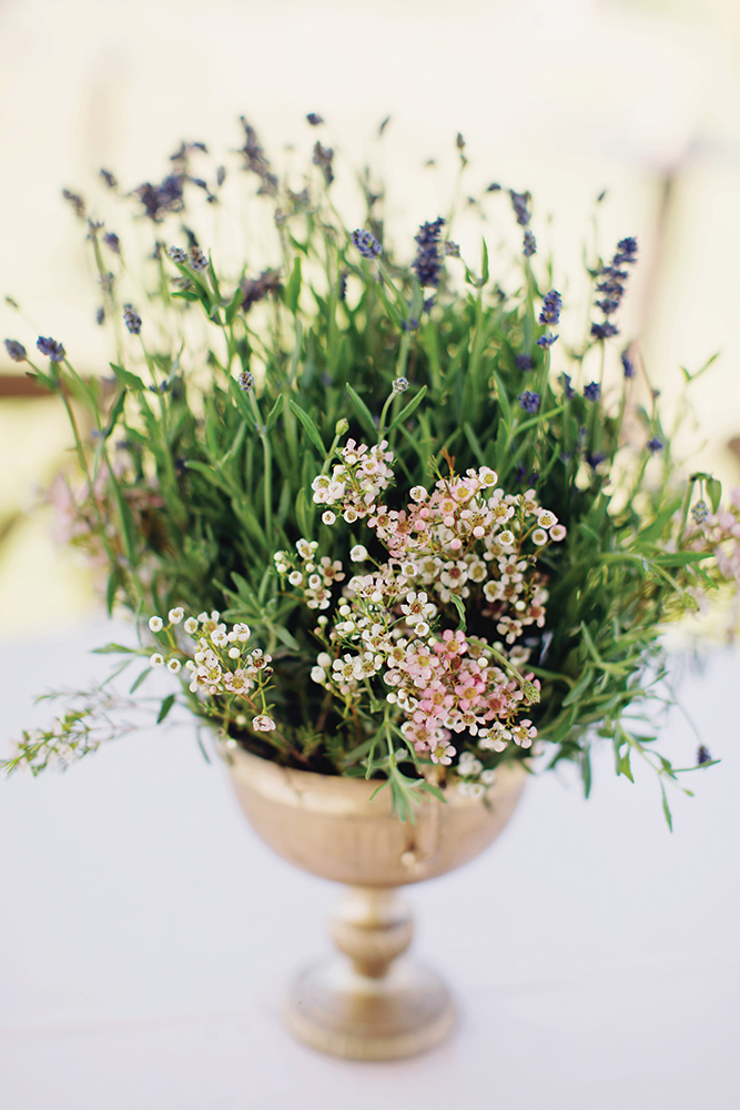 garden fresh wedding centerpiece