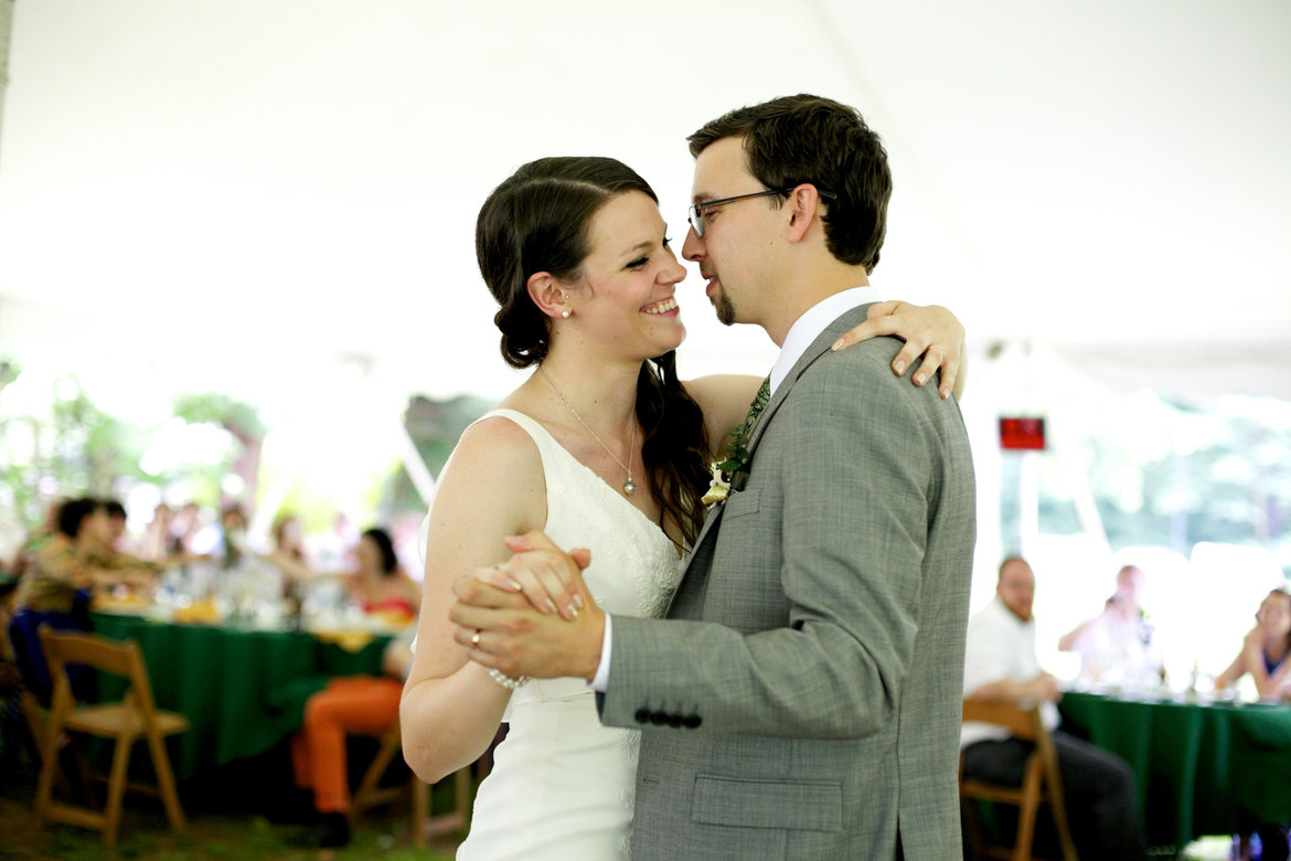 bride and groom first dance