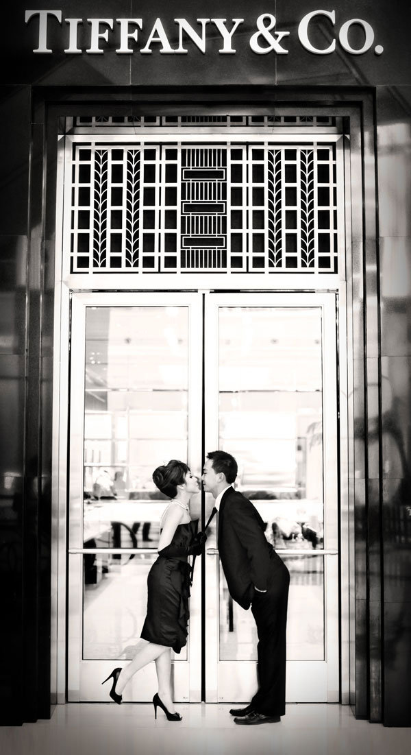 breakfast at tiffanys theme engagement photos