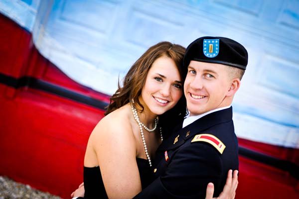 patriotic engagement photos