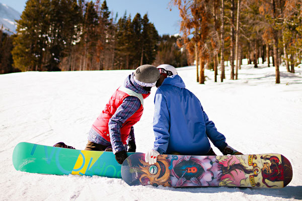 snowboarding engagement photos