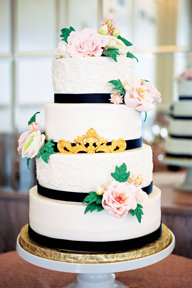 classic wedding cake