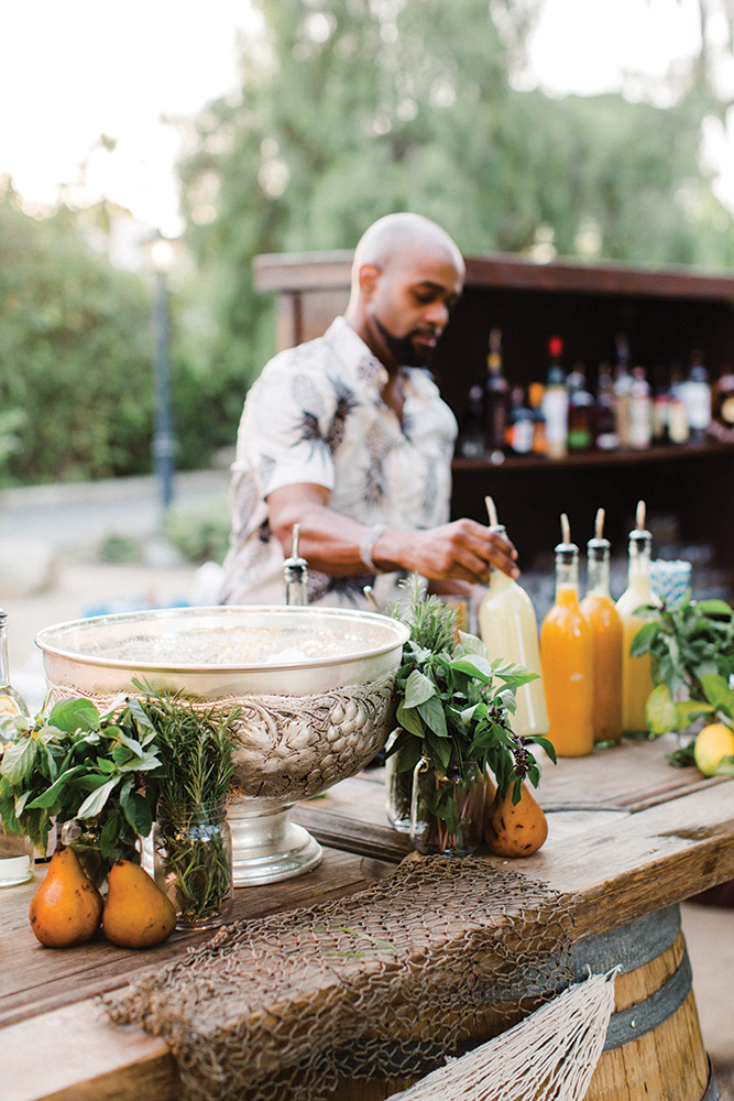 wedding mimosa bar