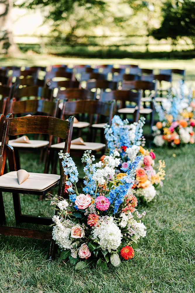 bold wedding flowers