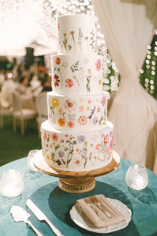 floral wedding cake