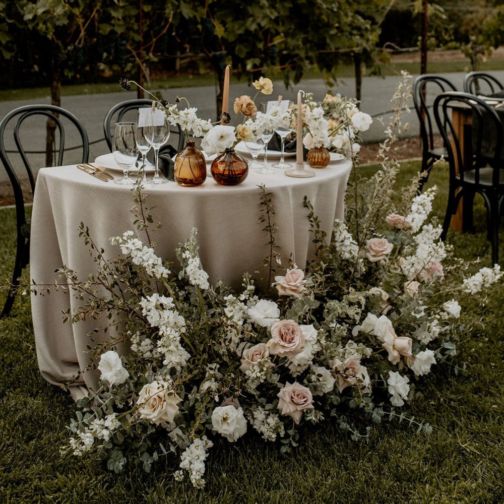 reception table decor