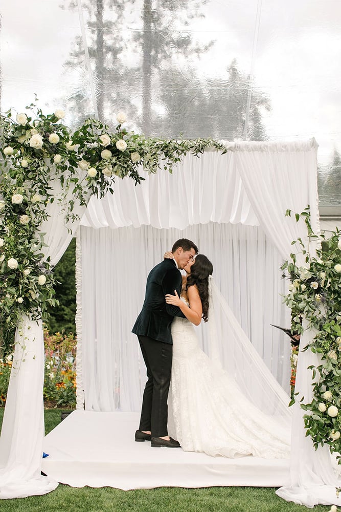 wedding photo backdrop