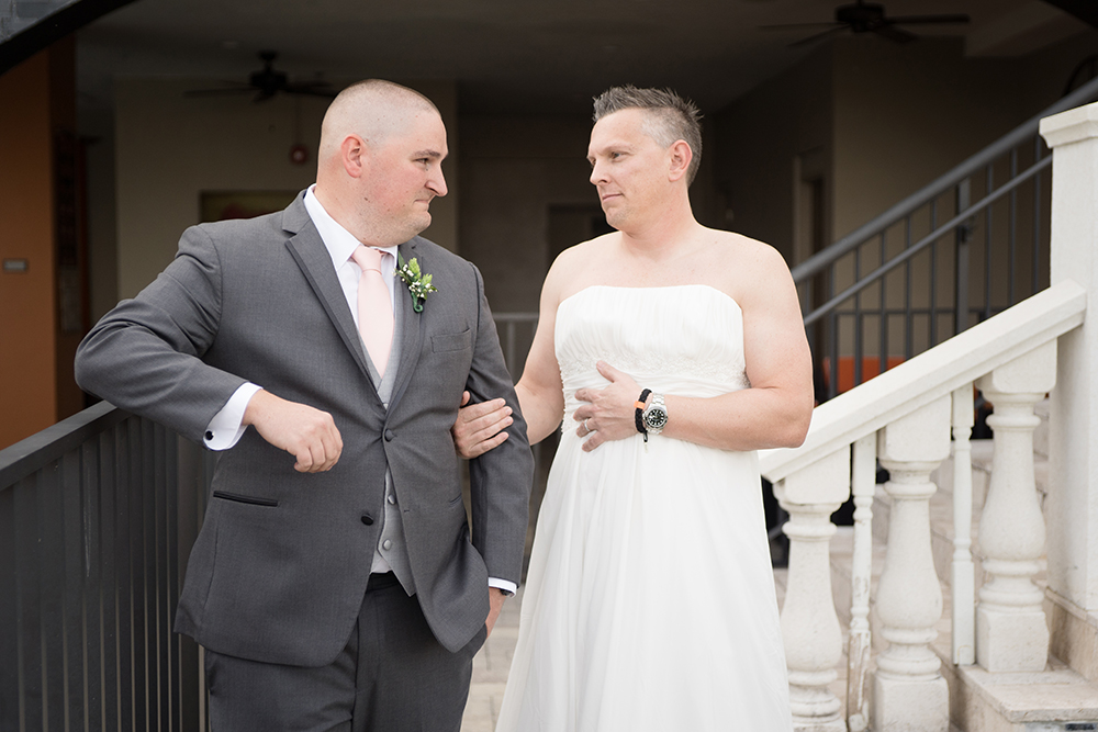 Groom and groomsman first look