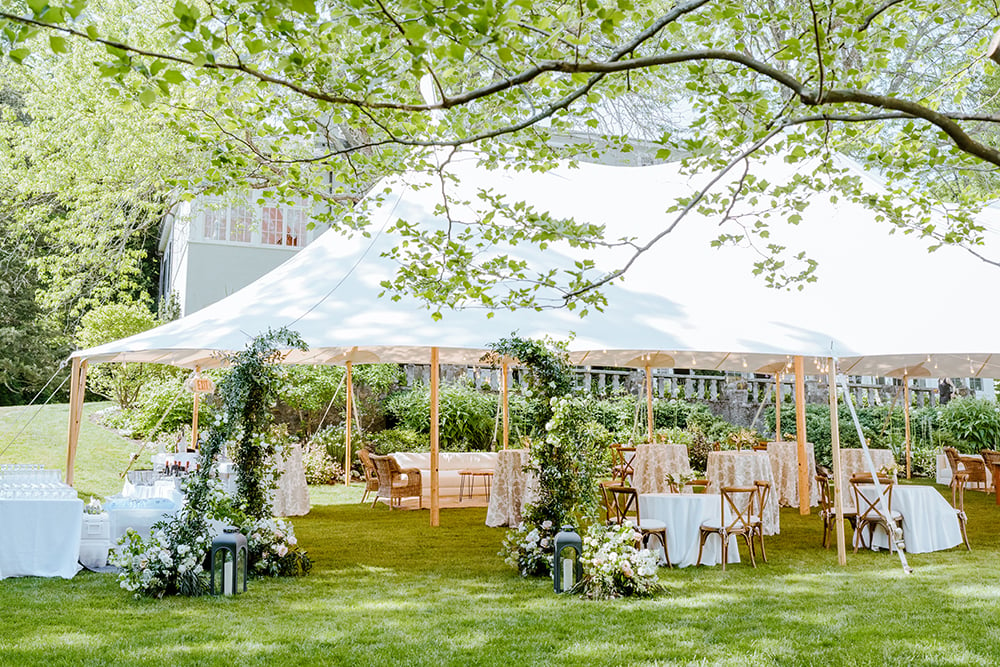 outdoor wedding reception