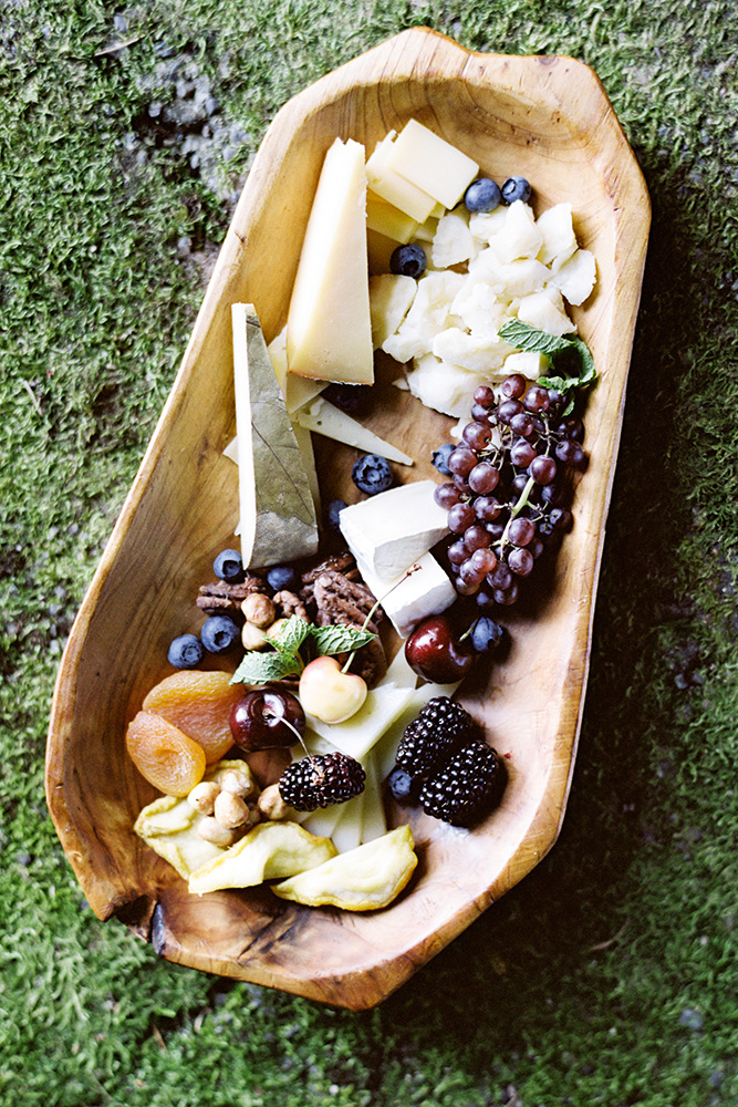 Garden wedding fruit and cheese platter