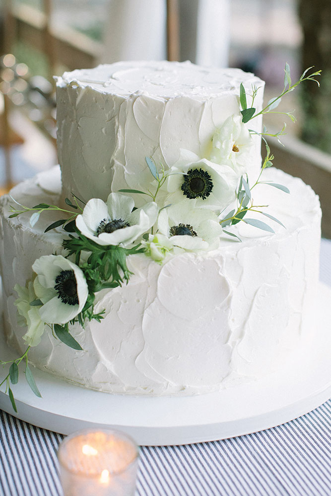 summer wedding cake