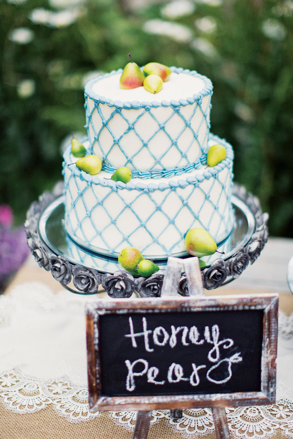 spring wedding cake