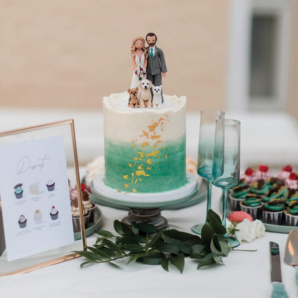 wedding cake topper