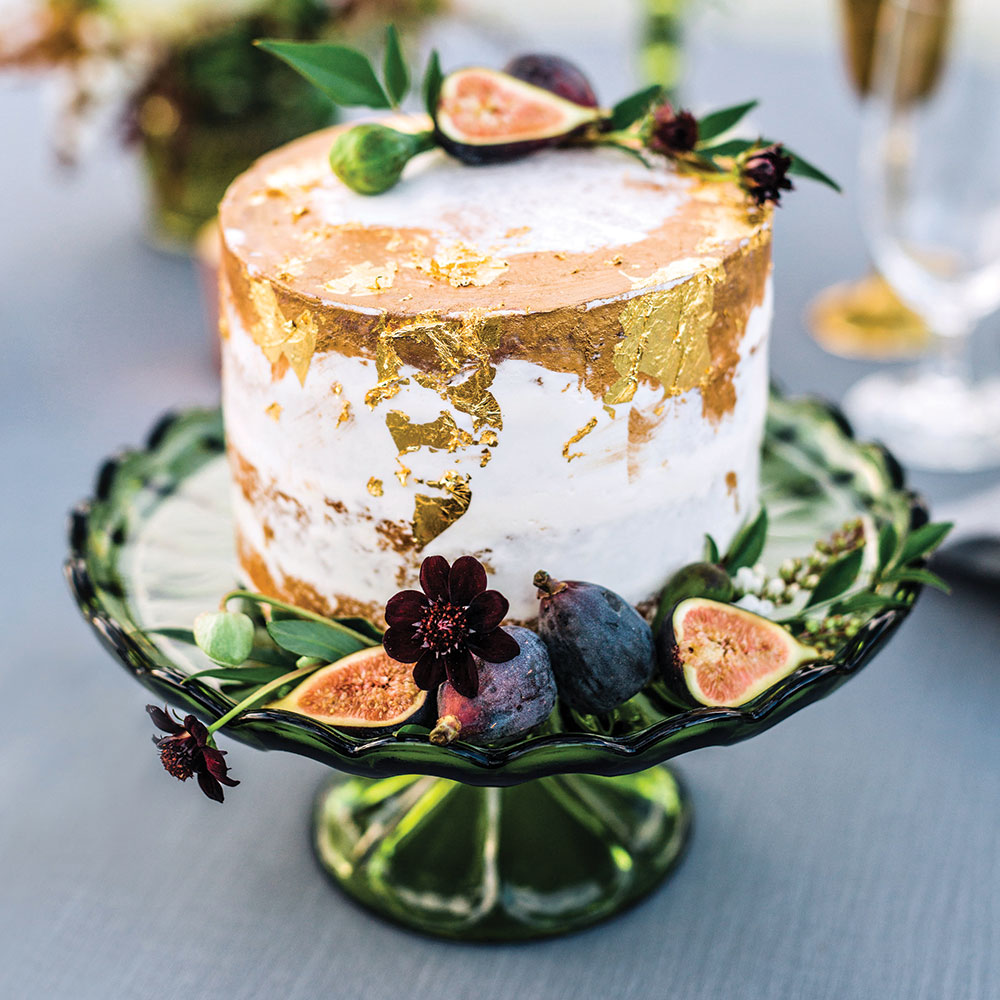 fig wedding cake