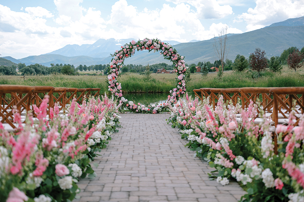 cérémonie de mariage en plein air