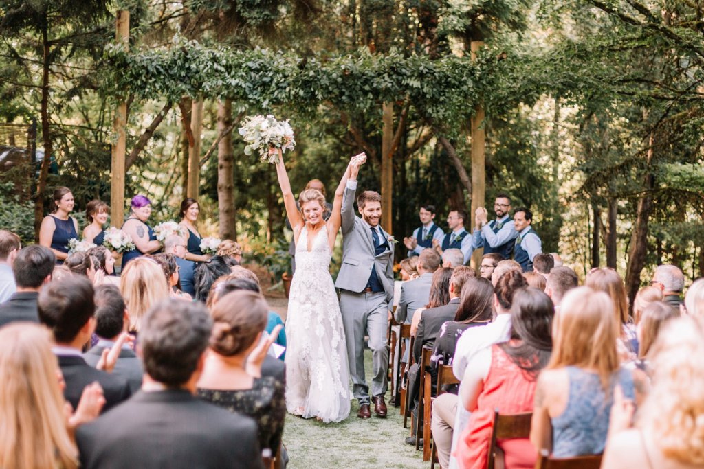 bride and groom wedding ceremony