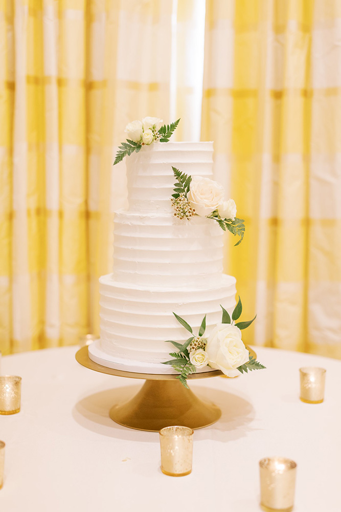 classic white wedding cake