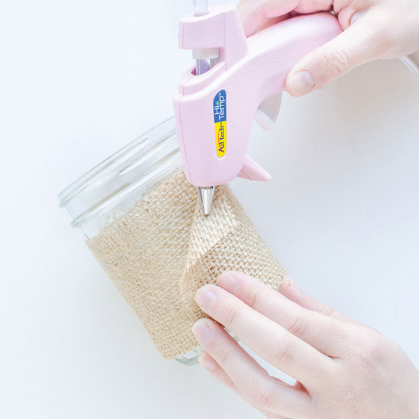 diy treat jar escort cards