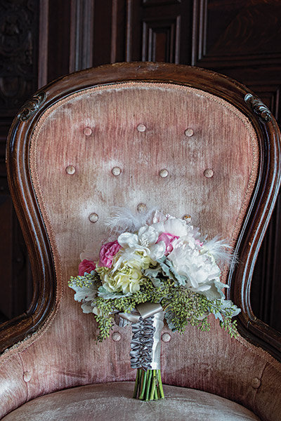 vintage wedding bouquet