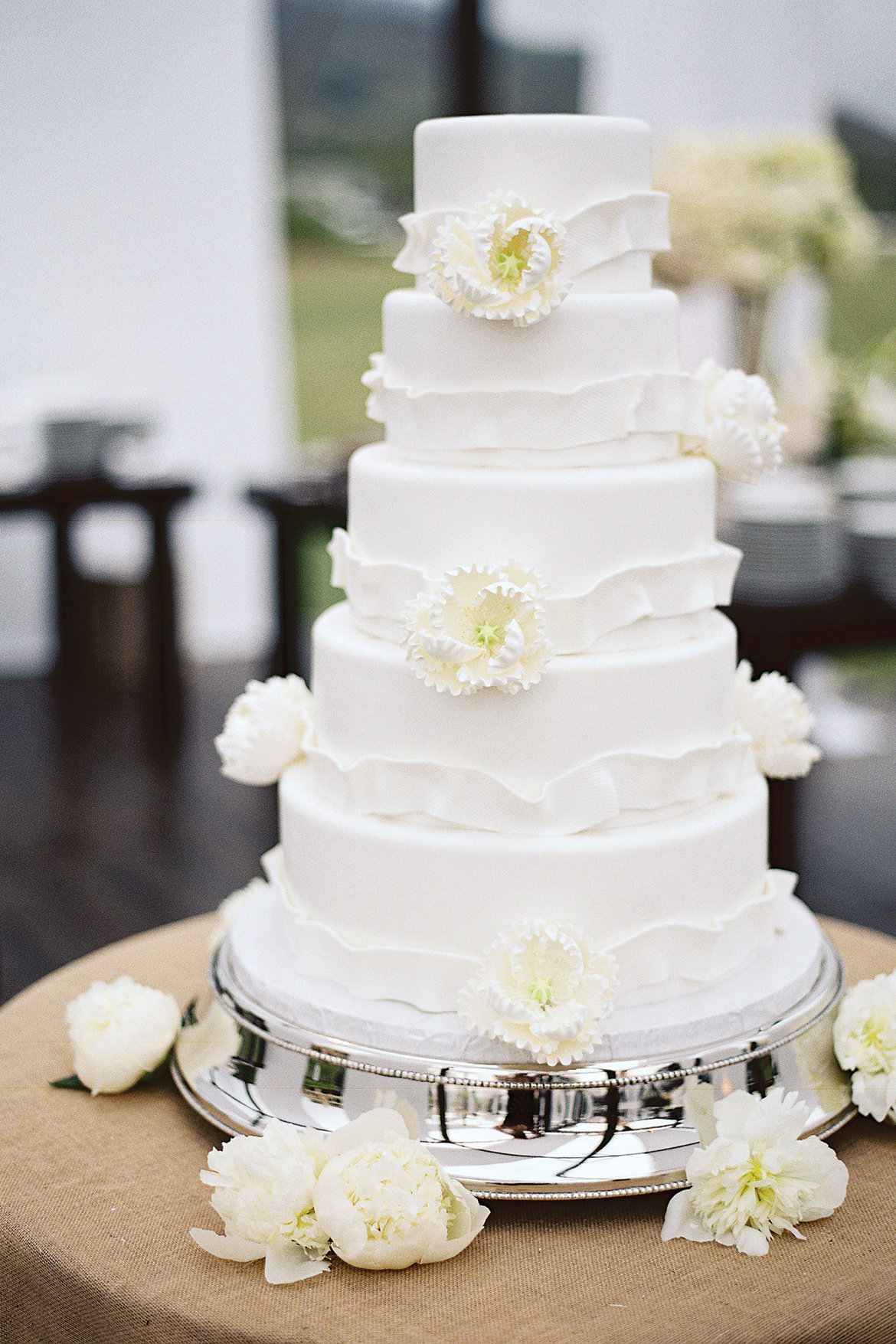 fondant wedding cake