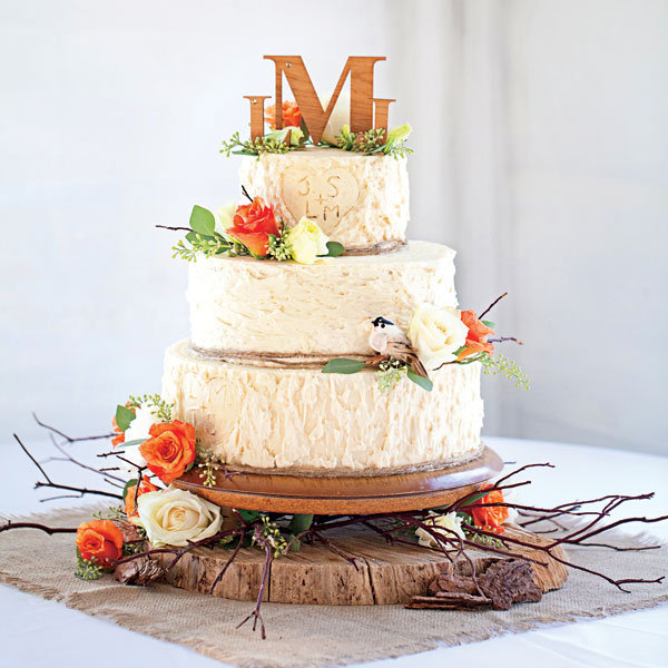 rustic wedding cake