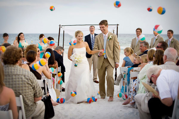 beach wedding sendoff