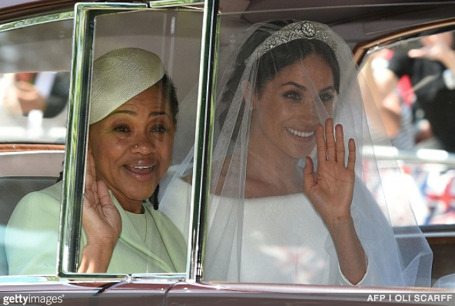 royal wedding meghan markle and her mother doria in car