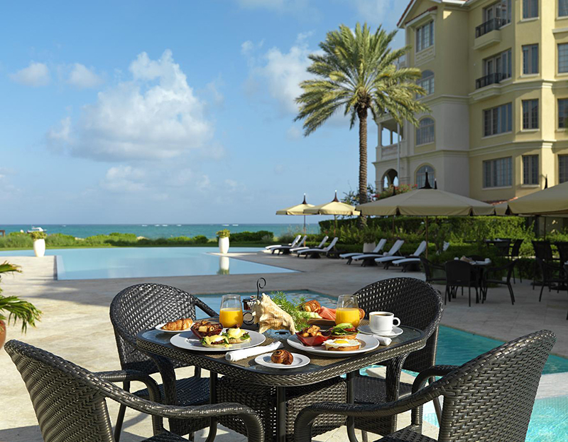 breakfast by the pool