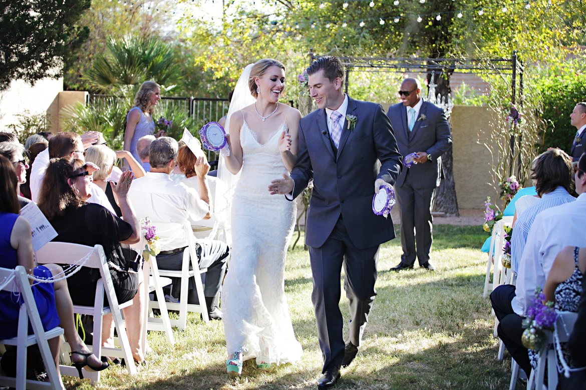 The Pros And Cons Of Throwing A Backyard Wedding Bridalguide